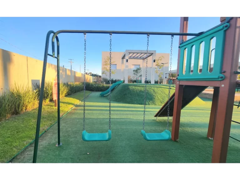 playground 02